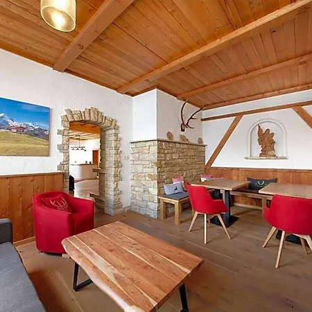 Hotel Garni Alpengruss 2*