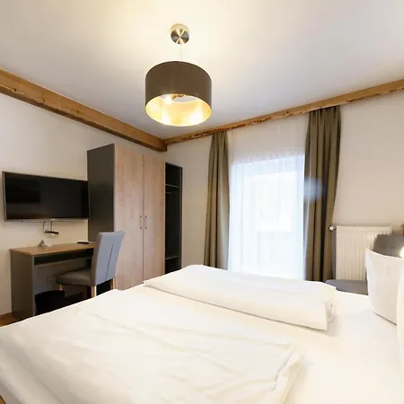 Hotel Garni Alpengruss 2*